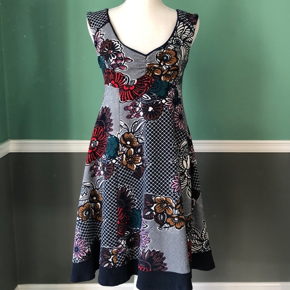 Anthropologie Dresses & Skirts - Anthropologie Maeve Floral Dress